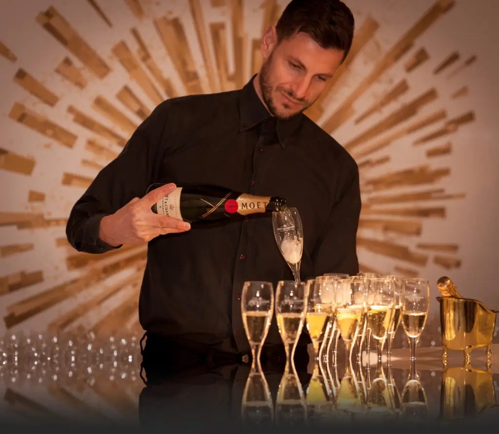 bar-barman-bottle-965703 Charity Awards 2019